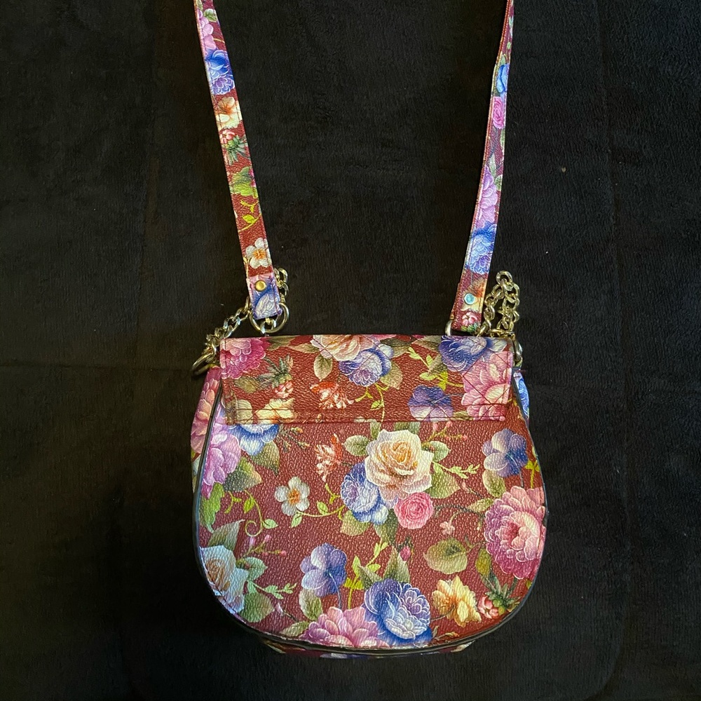 Purse - Picture 2 of 3